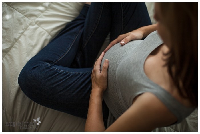 Naperville Photographer, Naperville Maternity Photographer | Lifestyle Photography | Relaxed Portrait of Mama in Neutral Room, color, belly shot