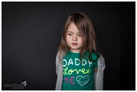 Naperville custom child photographer daddy loves me little girl January 2014 