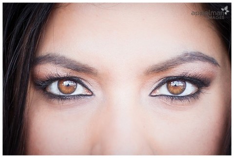 Glamour Portraits for woman in Naperville rad modern and beautiful eyes