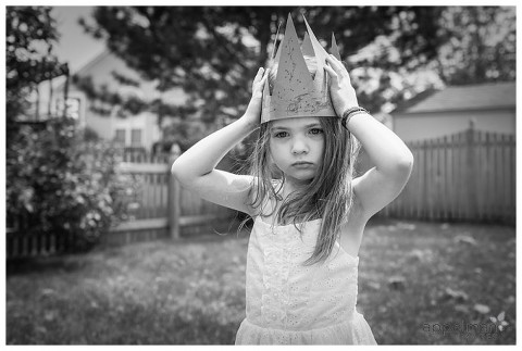 Naperville Child portrait photographer Lifestyle photojournalist Elsa Crown 147-365 2014